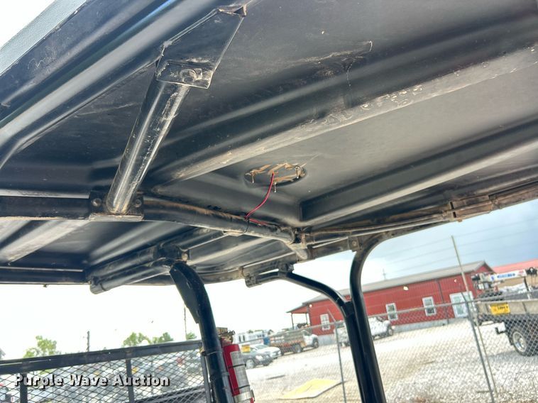 image for item EK8348 2021 Kubota RTV X114 utility vehicle