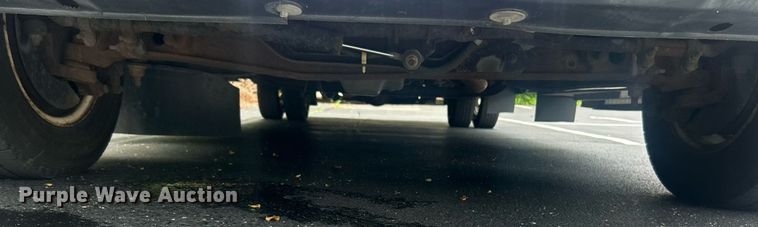 image for item EK8363 2015 Ford E450 Super Duty shuttle bus