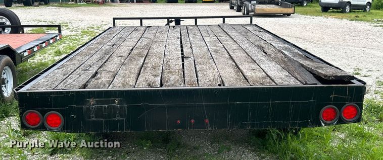 image for item EK8367 2016 Region 14000-16 flatbed trailer
