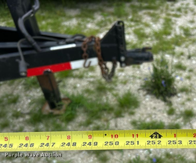 image for item EK8367 2016 Region 14000-16 flatbed trailer