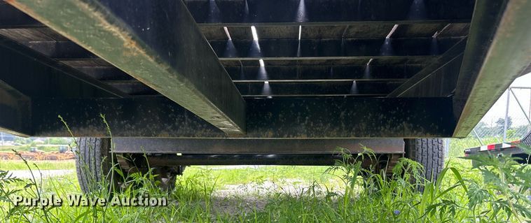 image for item EK8367 2016 Region 14000-16 flatbed trailer