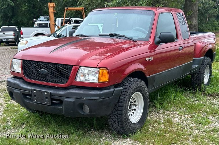 image for item EK8368 2003 Ford Ranger SuperCab pickup truck
