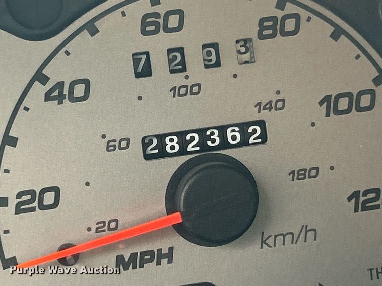 image for item EK8368 2003 Ford Ranger SuperCab pickup truck