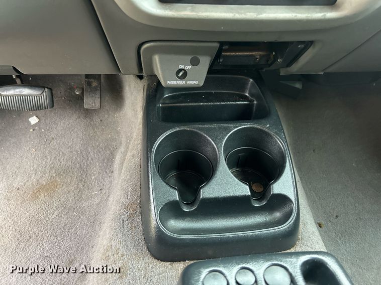 image for item EK8368 2003 Ford Ranger SuperCab pickup truck