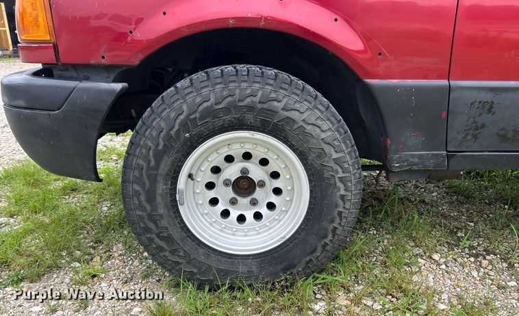 image for item EK8368 2003 Ford Ranger SuperCab pickup truck