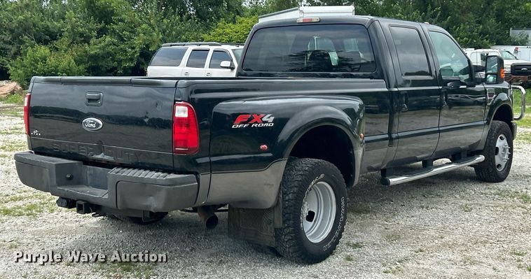 image for item EK8370 2009 Ford F350 Super Duty Crew Cab pickup truck