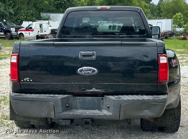 image for item EK8370 2009 Ford F350 Super Duty Crew Cab pickup truck