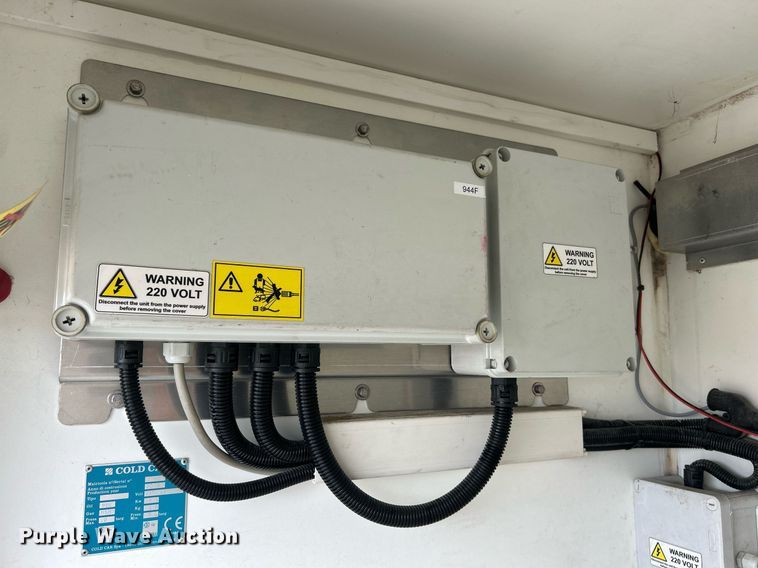 image for item EK8371 2019 Ford E450 refrigerated truck