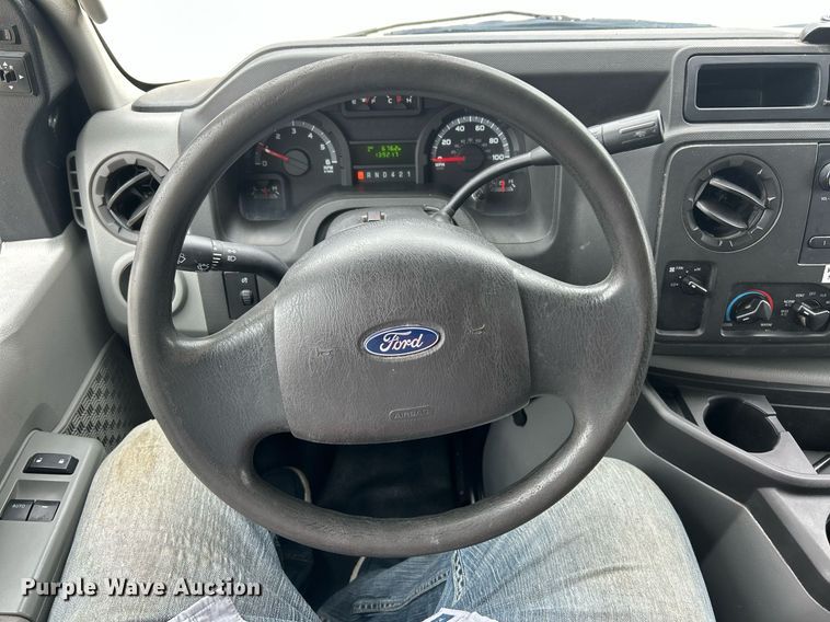 image for item EK8371 2019 Ford E450 refrigerated truck