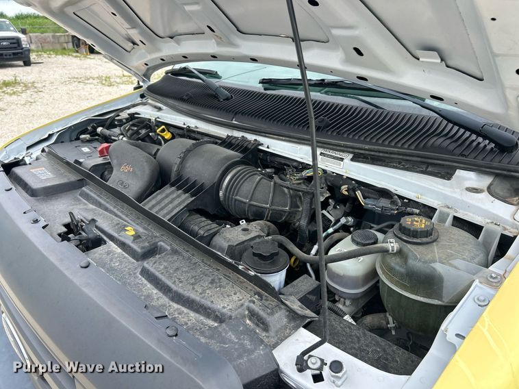 image for item EK8371 2019 Ford E450 refrigerated truck