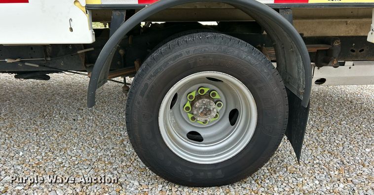 image for item EK8371 2019 Ford E450 refrigerated truck