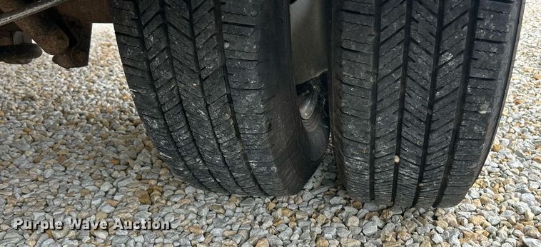 image for item EK8371 2019 Ford E450 refrigerated truck