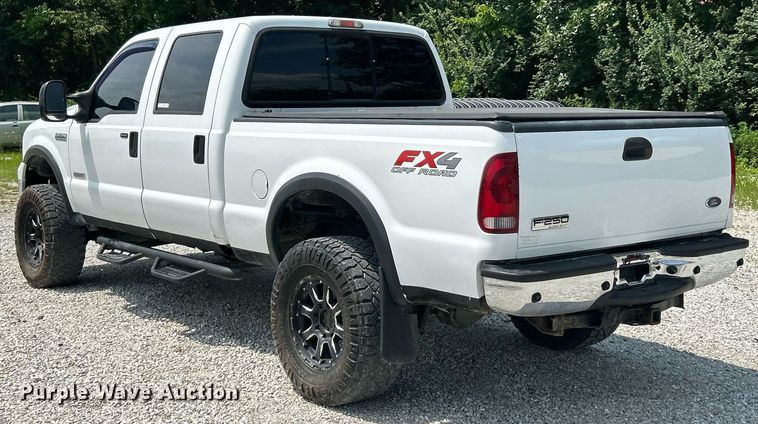 image for item EK8375 2006 Ford F250 Super Duty Crew Cab pickup truck