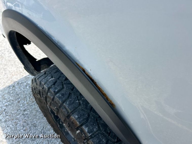 image for item EK8375 2006 Ford F250 Super Duty Crew Cab pickup truck