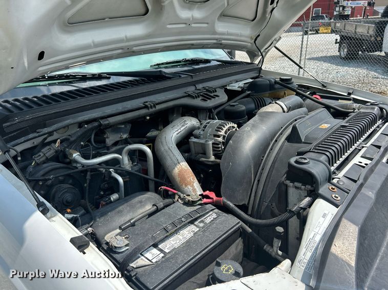 image for item EK8375 2006 Ford F250 Super Duty Crew Cab pickup truck