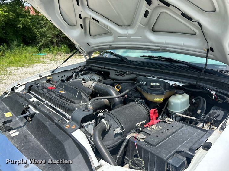 image for item EK8375 2006 Ford F250 Super Duty Crew Cab pickup truck