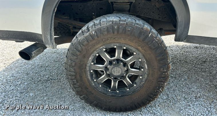 image for item EK8375 2006 Ford F250 Super Duty Crew Cab pickup truck