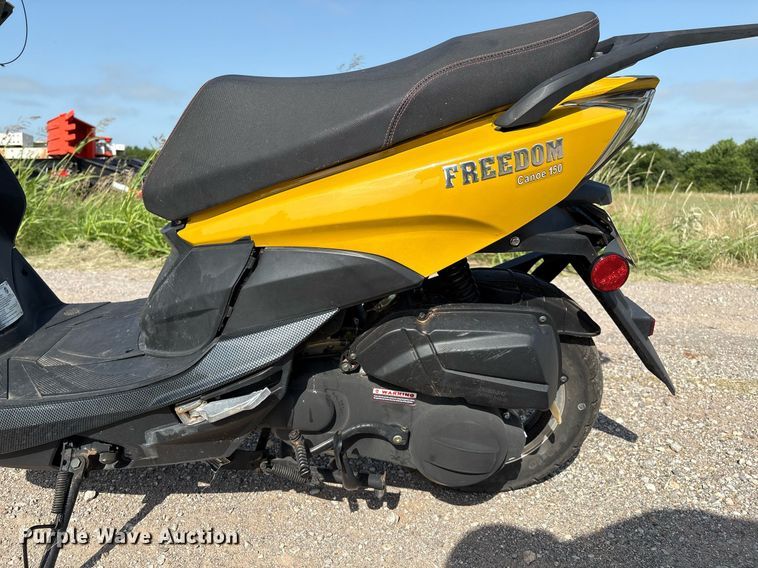 image for item EL2117 2022 Taizhou Zhongeng Freedom scooter