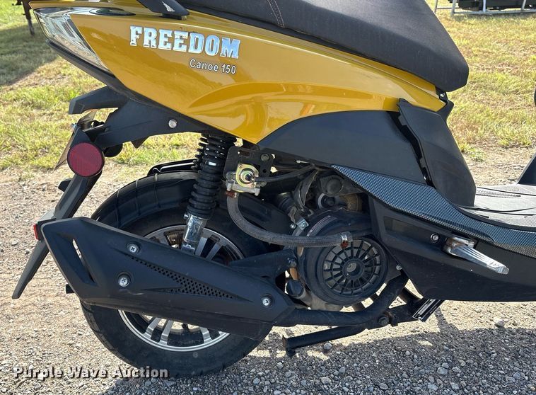 image for item EL2117 2022 Taizhou Zhongeng Freedom scooter