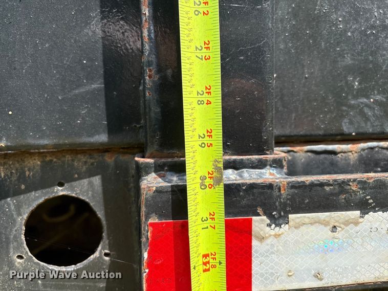 image for item EL2155 2004 Ford F450 Super Duty XL flatbed truck