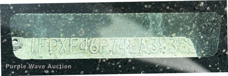 image for item EL2155 2004 Ford F450 Super Duty XL flatbed truck