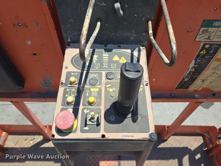 image for item EL6061 2010 JLG 4069 scissor lift