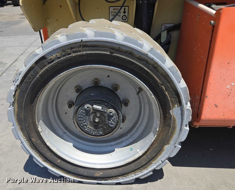 image for item EL6061 2010 JLG 4069 scissor lift