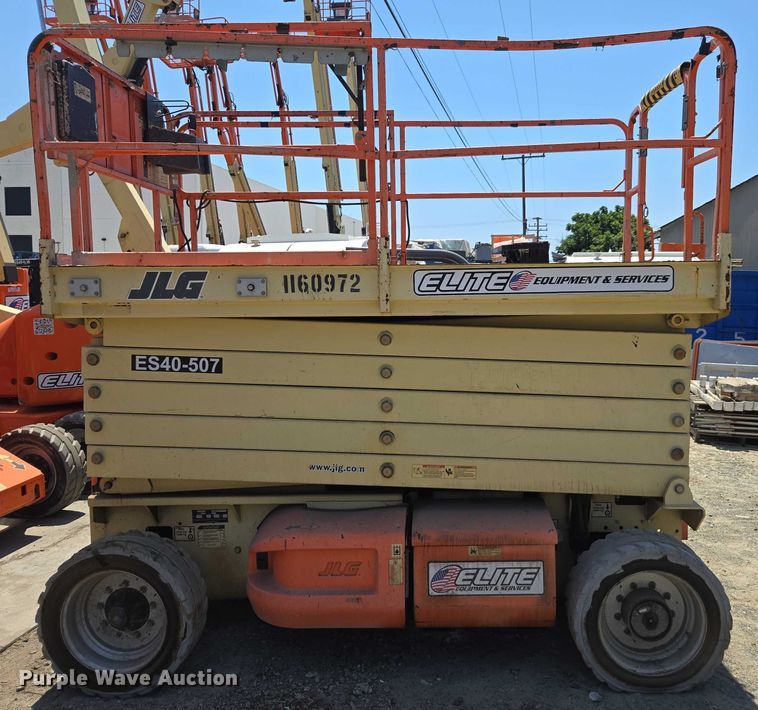 image for item EL6062 2010 JLG 4069LE scissor lift