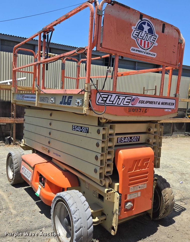 image for item EL6062 2010 JLG 4069LE scissor lift
