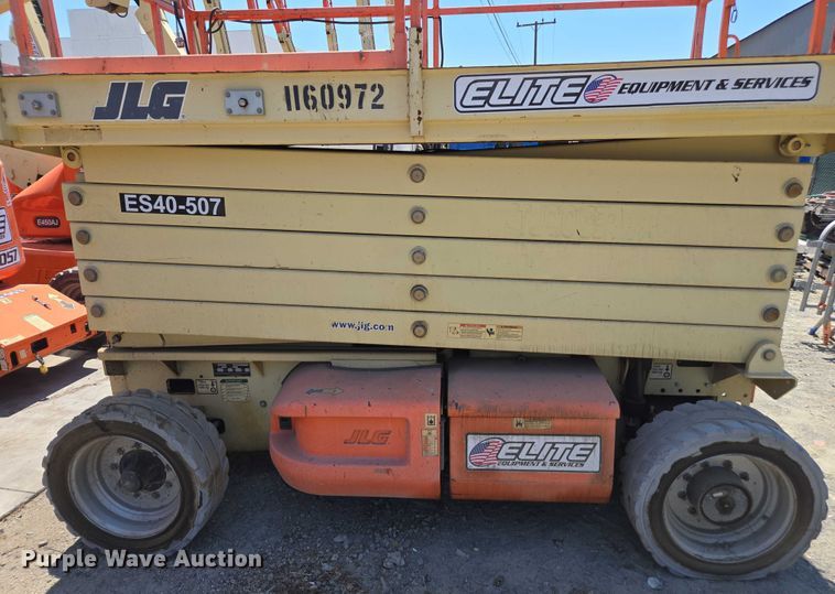 image for item EL6062 2010 JLG 4069LE scissor lift