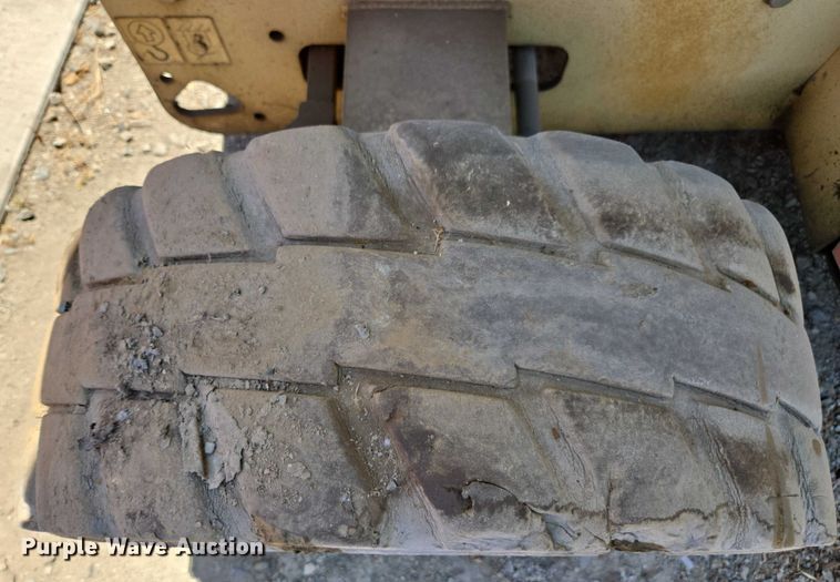 image for item EL6062 2010 JLG 4069LE scissor lift