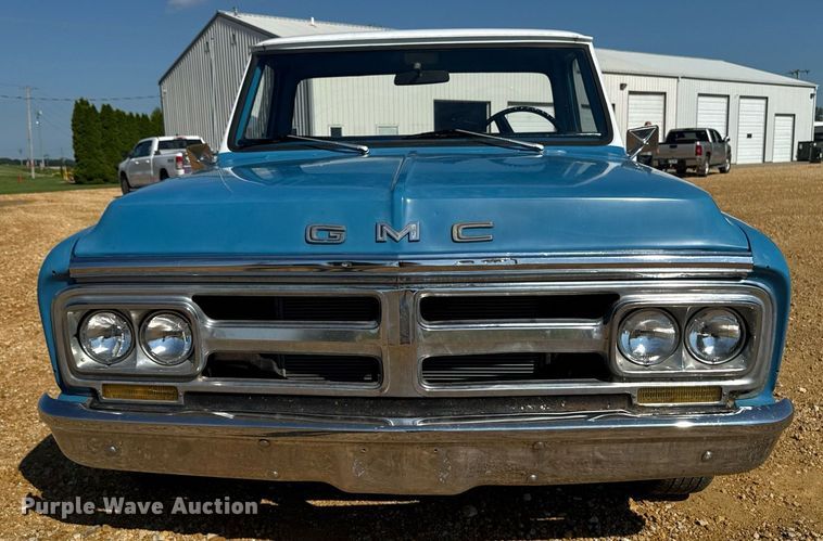 image for item EM2119 1972 GMC 1500 Custom pickup truck