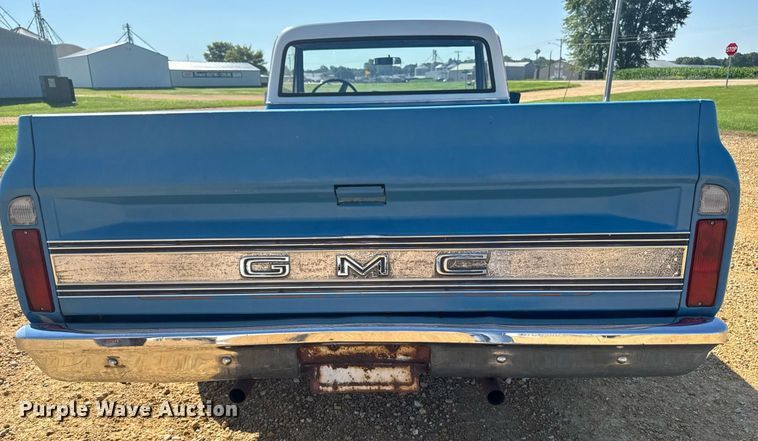 image for item EM2119 1972 GMC 1500 Custom pickup truck