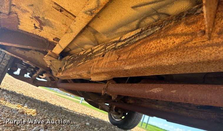 image for item EM2119 1972 GMC 1500 Custom pickup truck