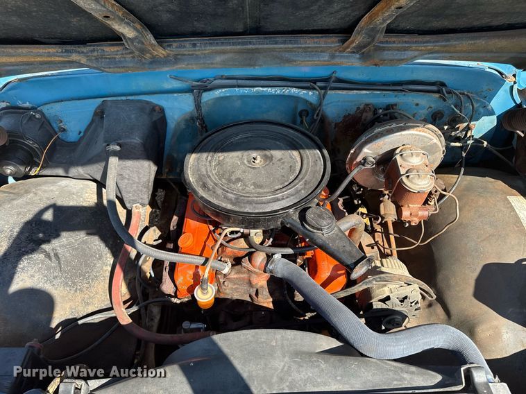 image for item EM2119 1972 GMC 1500 Custom pickup truck