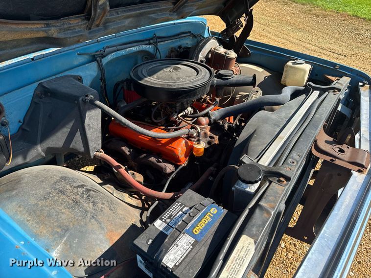 image for item EM2119 1972 GMC 1500 Custom pickup truck