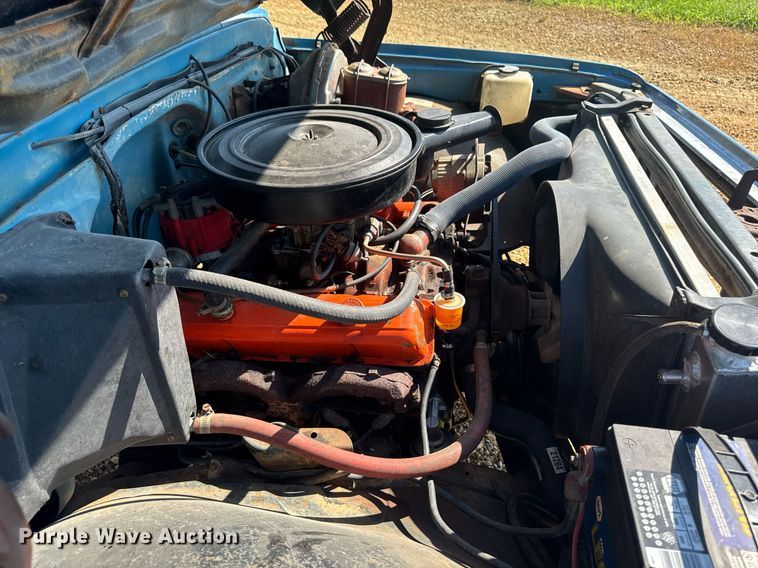 image for item EM2119 1972 GMC 1500 Custom pickup truck