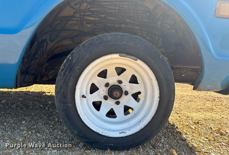 image for item EM2119 1972 GMC 1500 Custom pickup truck