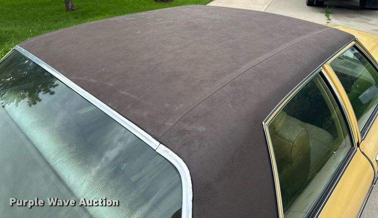 image for item EM2124 1973 Oldsmobile Delta 88 