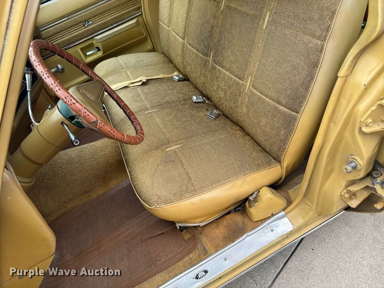 image for item EM2124 1973 Oldsmobile Delta 88 