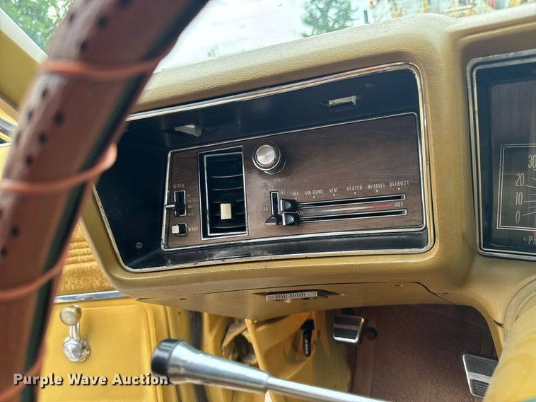 image for item EM2124 1973 Oldsmobile Delta 88 