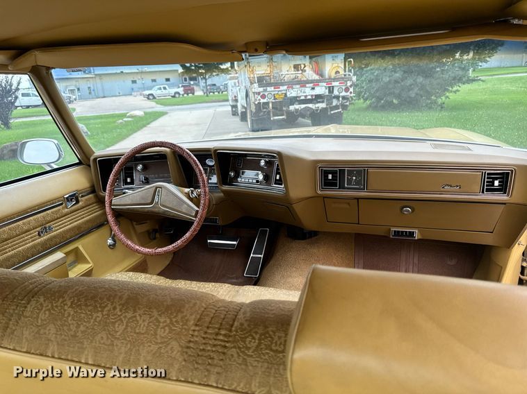 image for item EM2124 1973 Oldsmobile Delta 88 