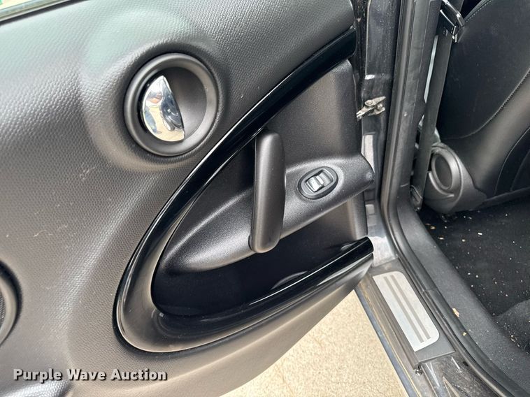 image for item EM2125 2015 Mini Countryman 