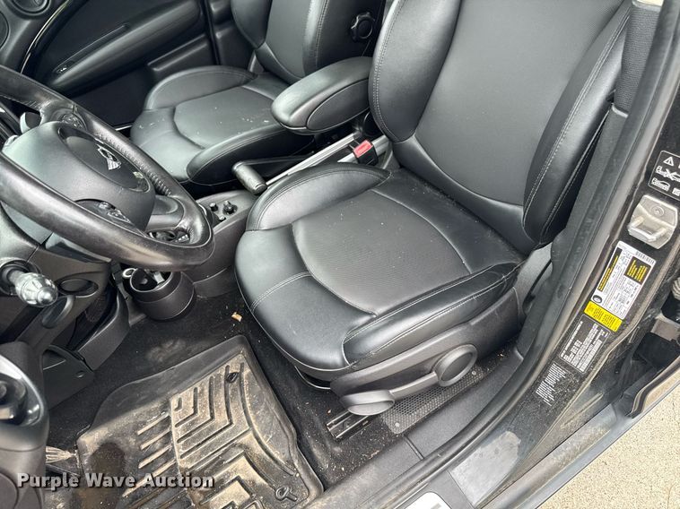 image for item EM2125 2015 Mini Countryman 