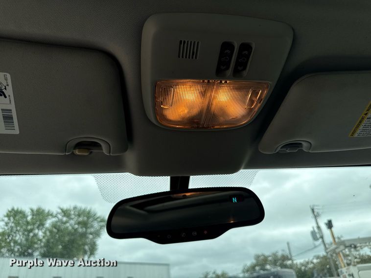 image for item EM2126 2009 Chevrolet HHR SUV