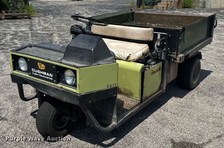 image for item EM2137 1988 Cushman Turf-Truckster utility vehicle