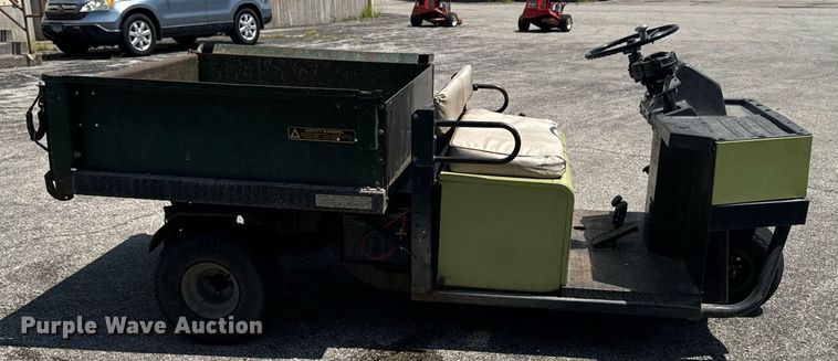 image for item EM2137 1988 Cushman Turf-Truckster utility vehicle