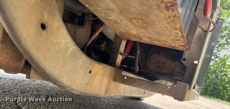 image for item EM2137 1988 Cushman Turf-Truckster utility vehicle