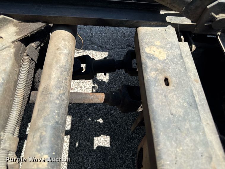 image for item EM2137 1988 Cushman Turf-Truckster utility vehicle