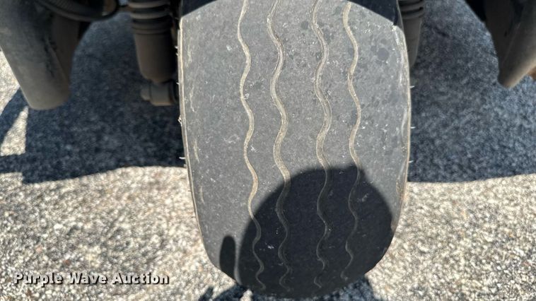 image for item EM2137 1988 Cushman Turf-Truckster utility vehicle